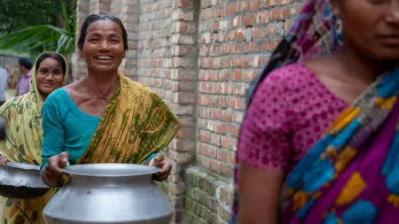 Bangladeshi women dairy farmers