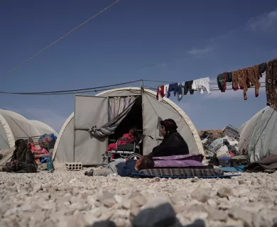 Woman and kids in IDP camp in Syria